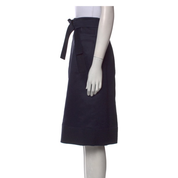 Oscar de la Renta knee length skirt - Picture 3 of 3